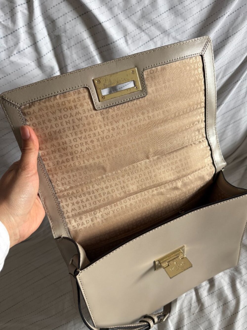 Kate Spade New York 100% Leather Cream Top Handle Crossbody Satchel - Picture 5 of 14